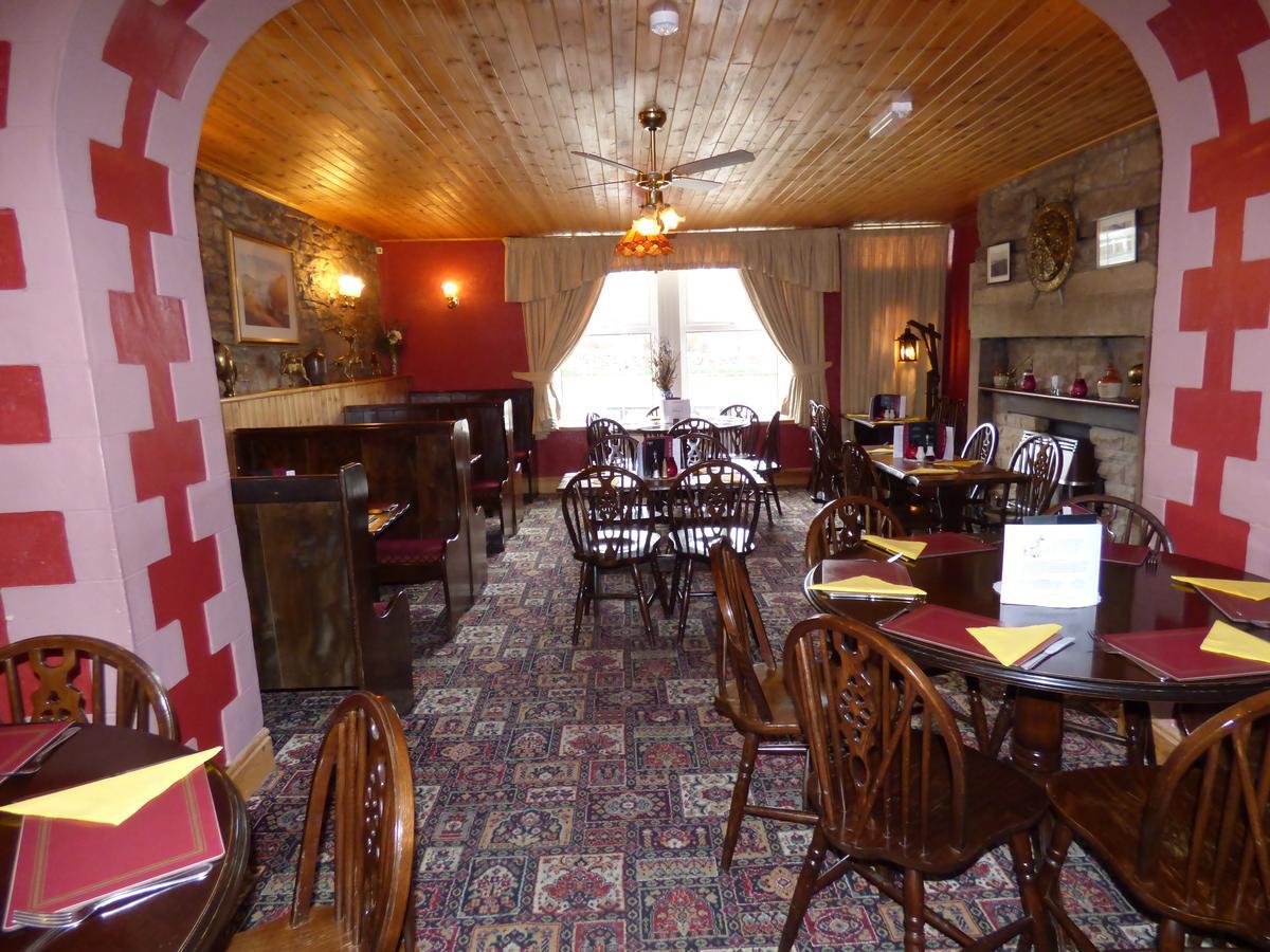 The Belted Will Inn Farlam Екстериор снимка